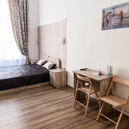 Mini Hotel Freedom Mercurius 리비프 외부 사진