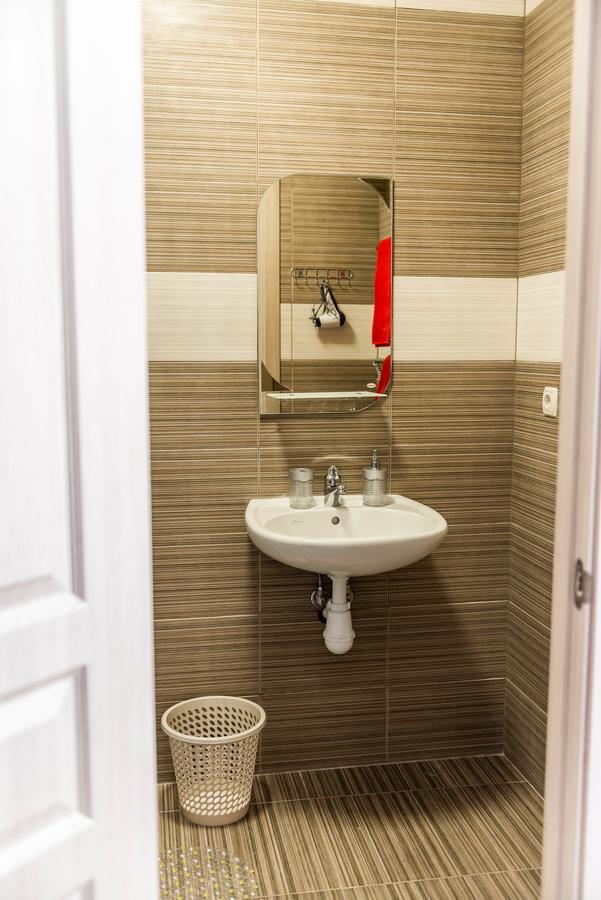 Mini Hotel Freedom Mercurius 리비프 외부 사진
