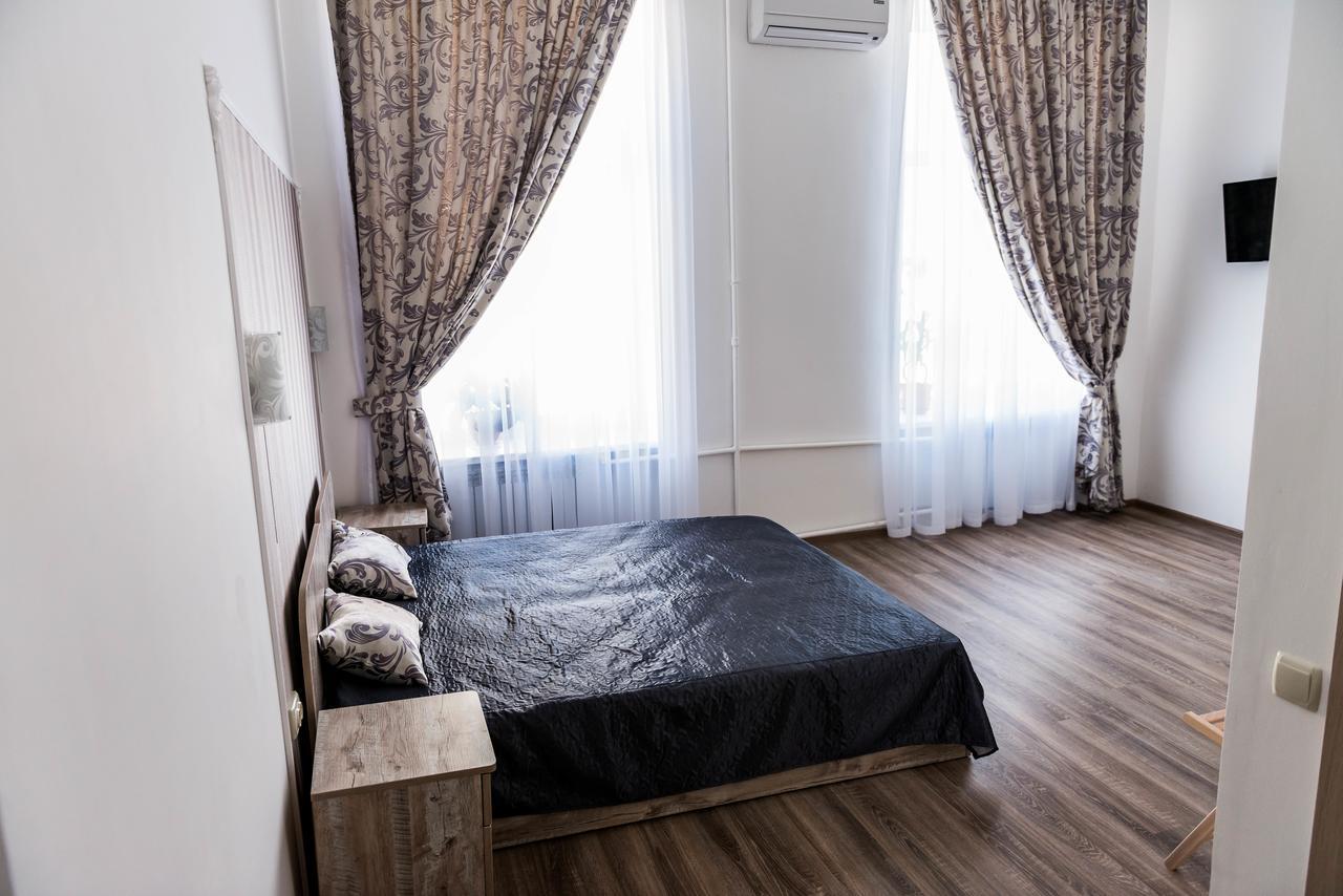 Mini Hotel Freedom Mercurius 리비프 외부 사진